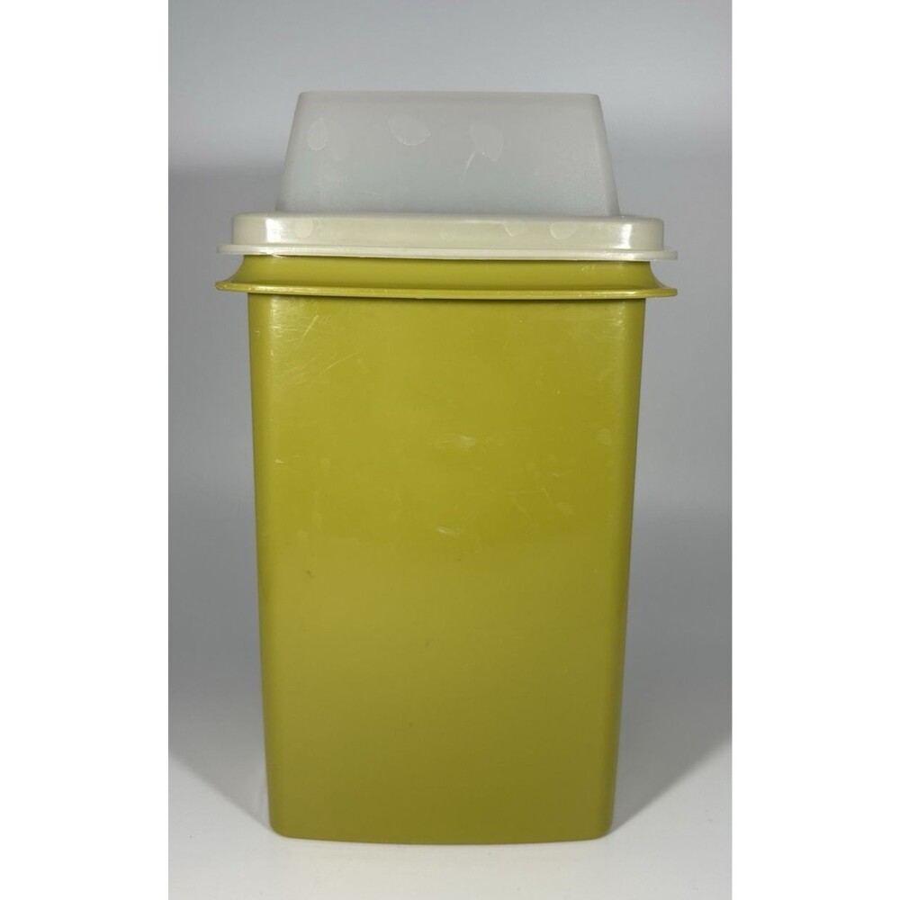 VTG Avocado Green Tupperware Pickle Keeper Container # 1330-1 Made in USA